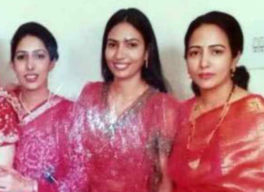 haryana-teacher-made-his-6-daughters-scientist