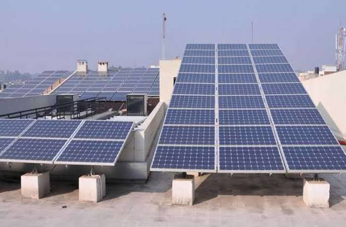 RoofTop-Solar-Panel-1