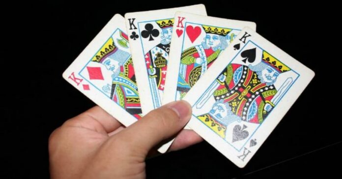 Facts-about-Playing-Cards-in-Hindi