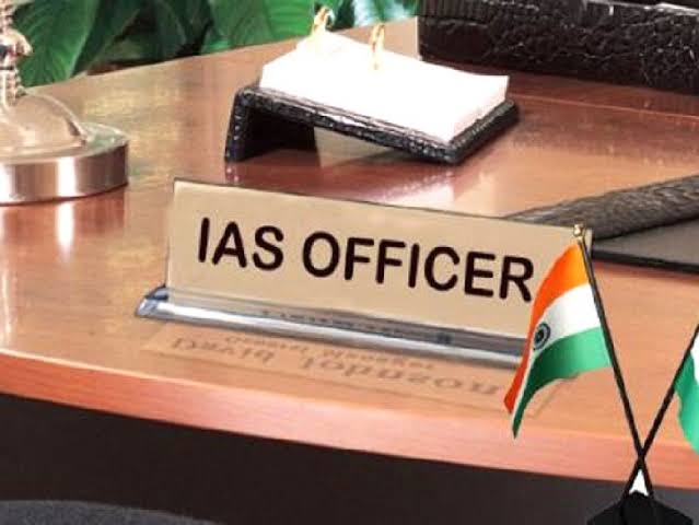IAS-Officer-Salary