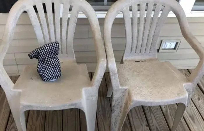 how to clean plastic chairs at home